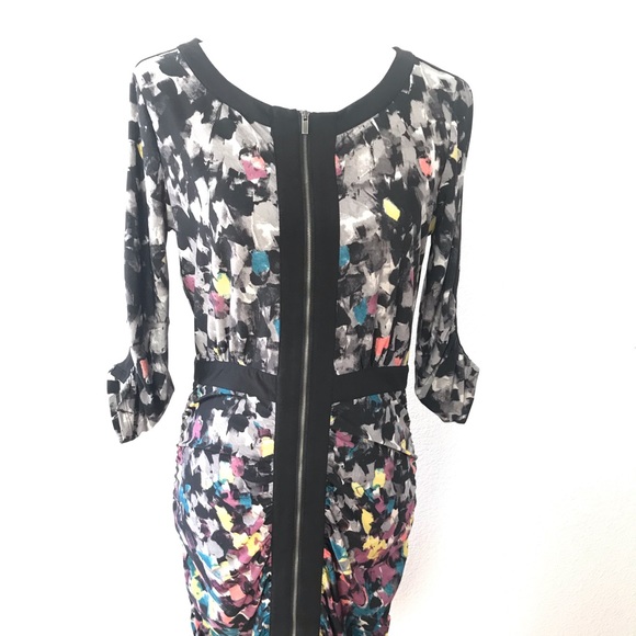 Dress - Picture 3 of 8